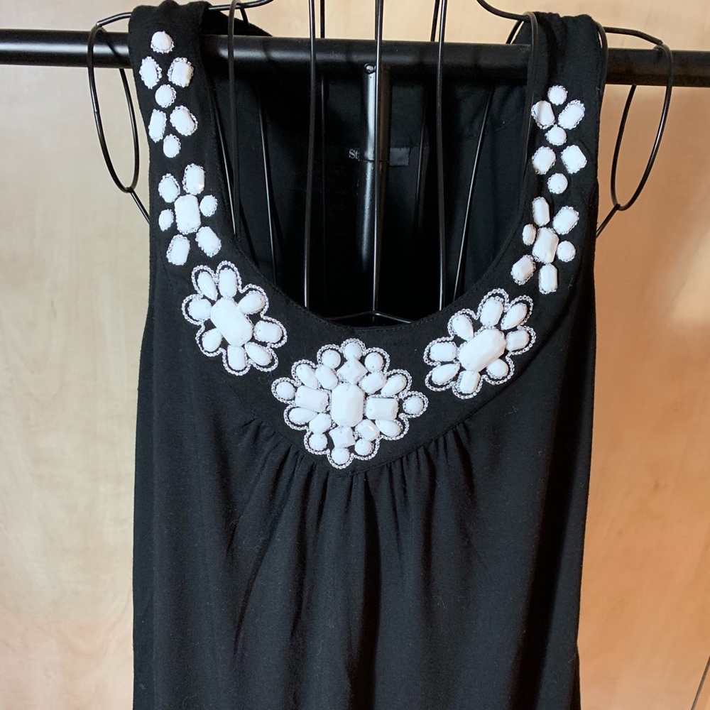 ⏬⏬Final price ⏬⏬White beaded long tank top